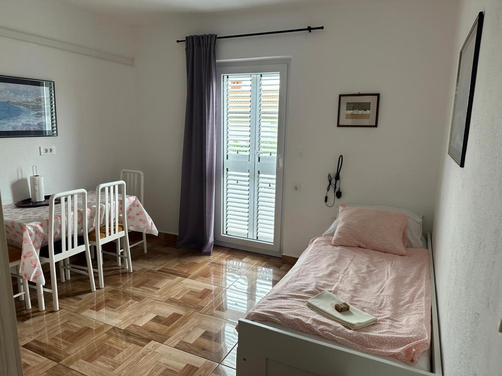 Apartments "Laci" Krk Town Extérieur photo
